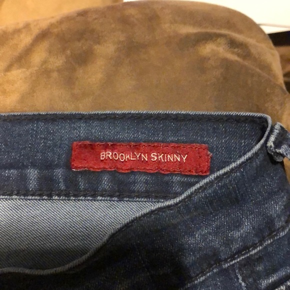 NWOT Lucky Brand Jeans - Picture 2 of 3